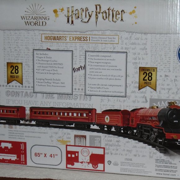 LIONEL, HARRY POTTER, HOGWARTS EXPRESS, TRAIN SET, 28 PIECE SET, BRAND NEW!! - Picture 6 of 12